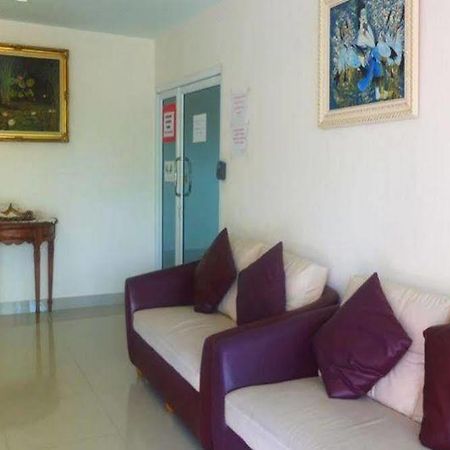 Leela Garden Villa Pantai Jomtien Luaran gambar