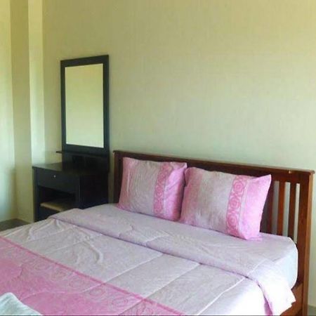 Leela Garden Villa Pantai Jomtien Luaran gambar
